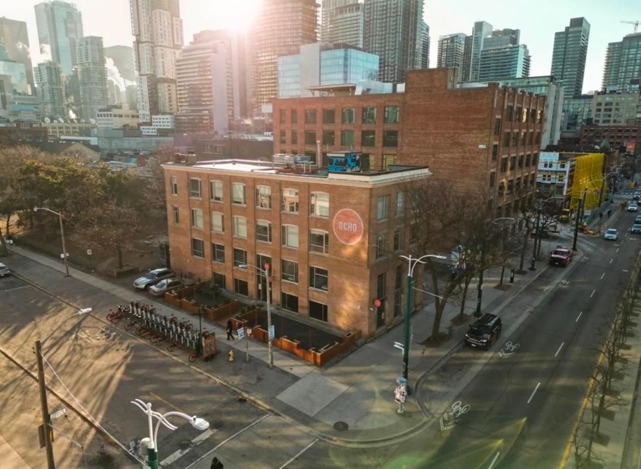 Hotel Ocho Toronto Eksteriør bilde