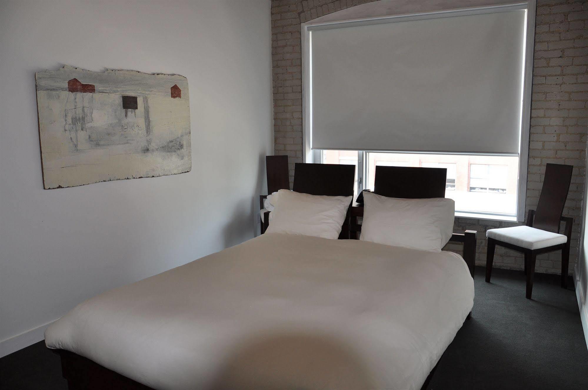 Hotel Ocho Toronto Eksteriør bilde